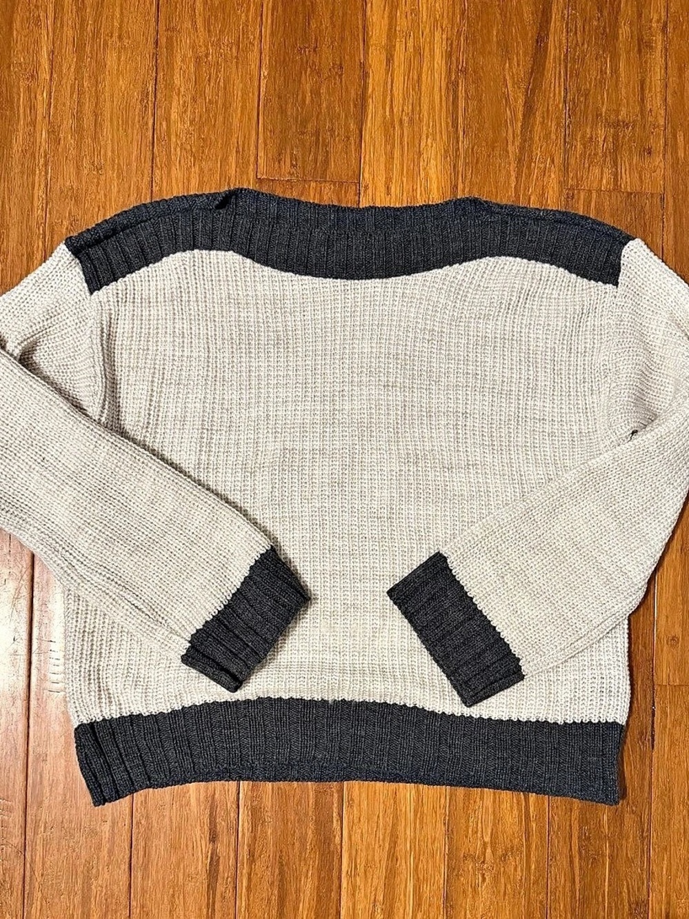 APT. 9 Color Block Acrylic Sweater Size Large